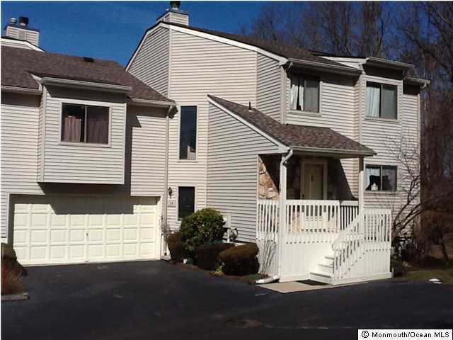 19 Clavendon Court Middletown, NJ 07748 - Photo 1 of 3 Primary Photo