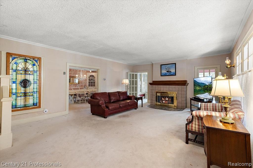 8051 Bridge Lake Road Clarkston, MI 48348 - Photo 5 of 25 Gallery Image 5