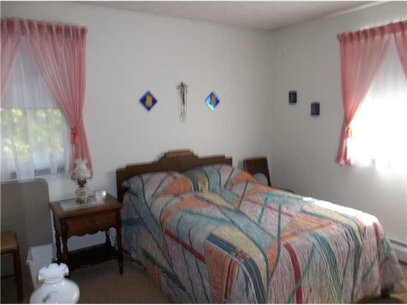 4 Stockman Avenue Saco, ME 04072 - Photo 15 of 21 Bedroom.
