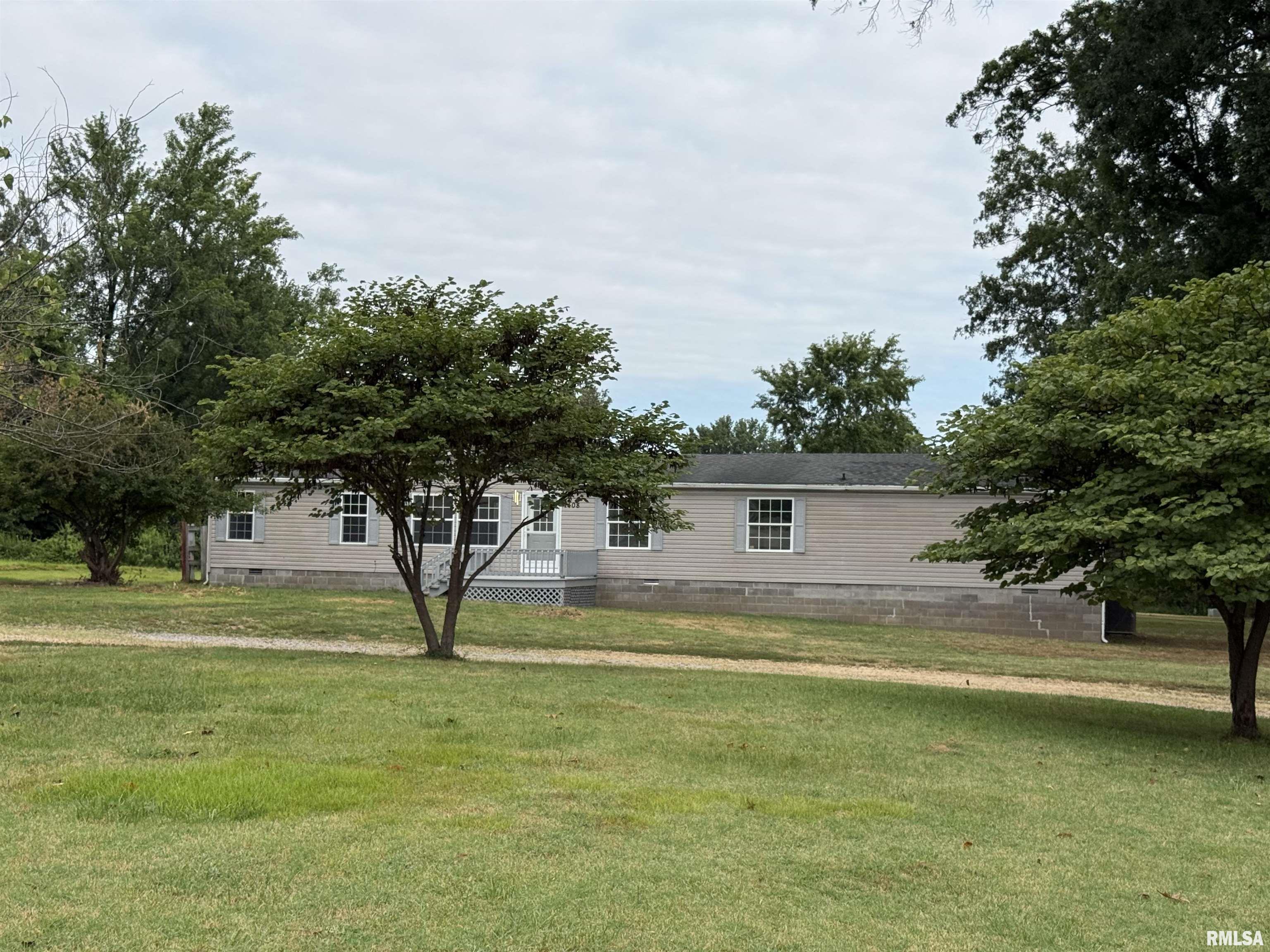 1408 McHaney Road Harrisburg, IL 62946 - Photo 1 of 29 Gallery Image 1