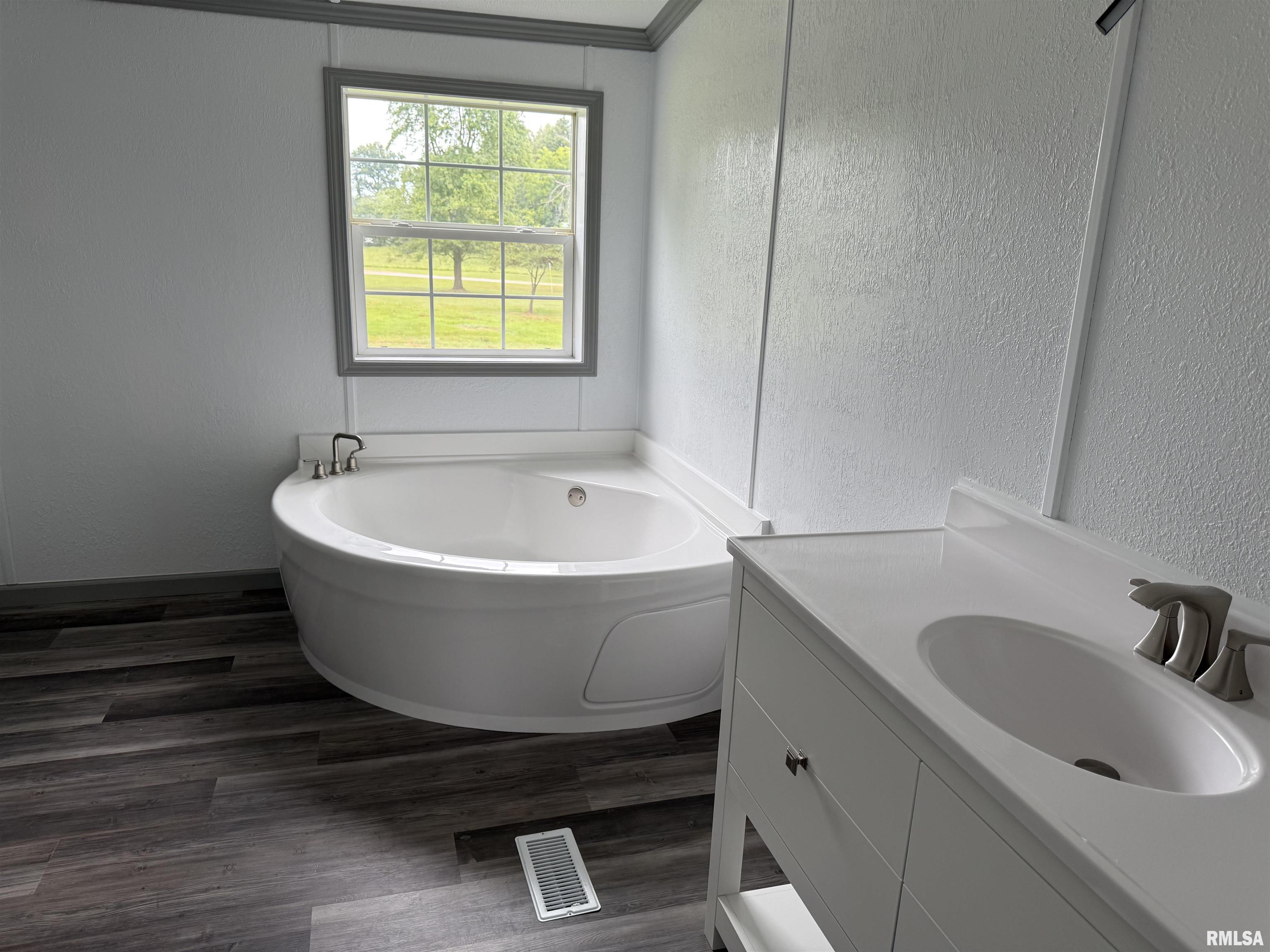 1408 McHaney Road Harrisburg, IL 62946 - Photo 19 of 29 Gallery Image 19