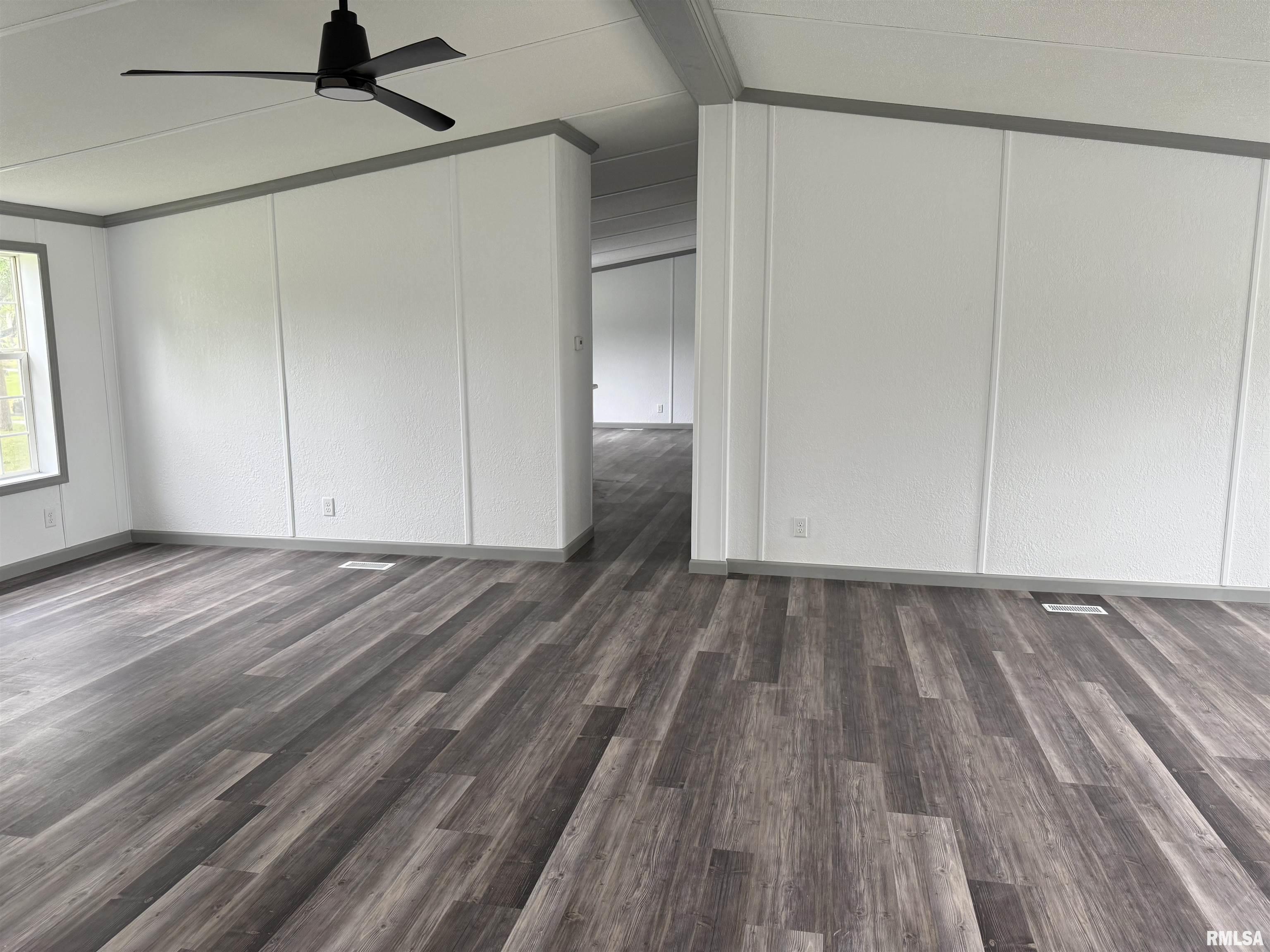 1408 McHaney Road Harrisburg, IL 62946 - Photo 8 of 29 Gallery Image 8