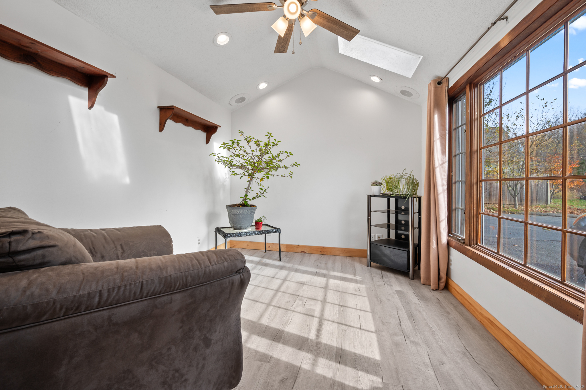 9 Cook Street Manchester, CT 06040 - Photo 14 of 37