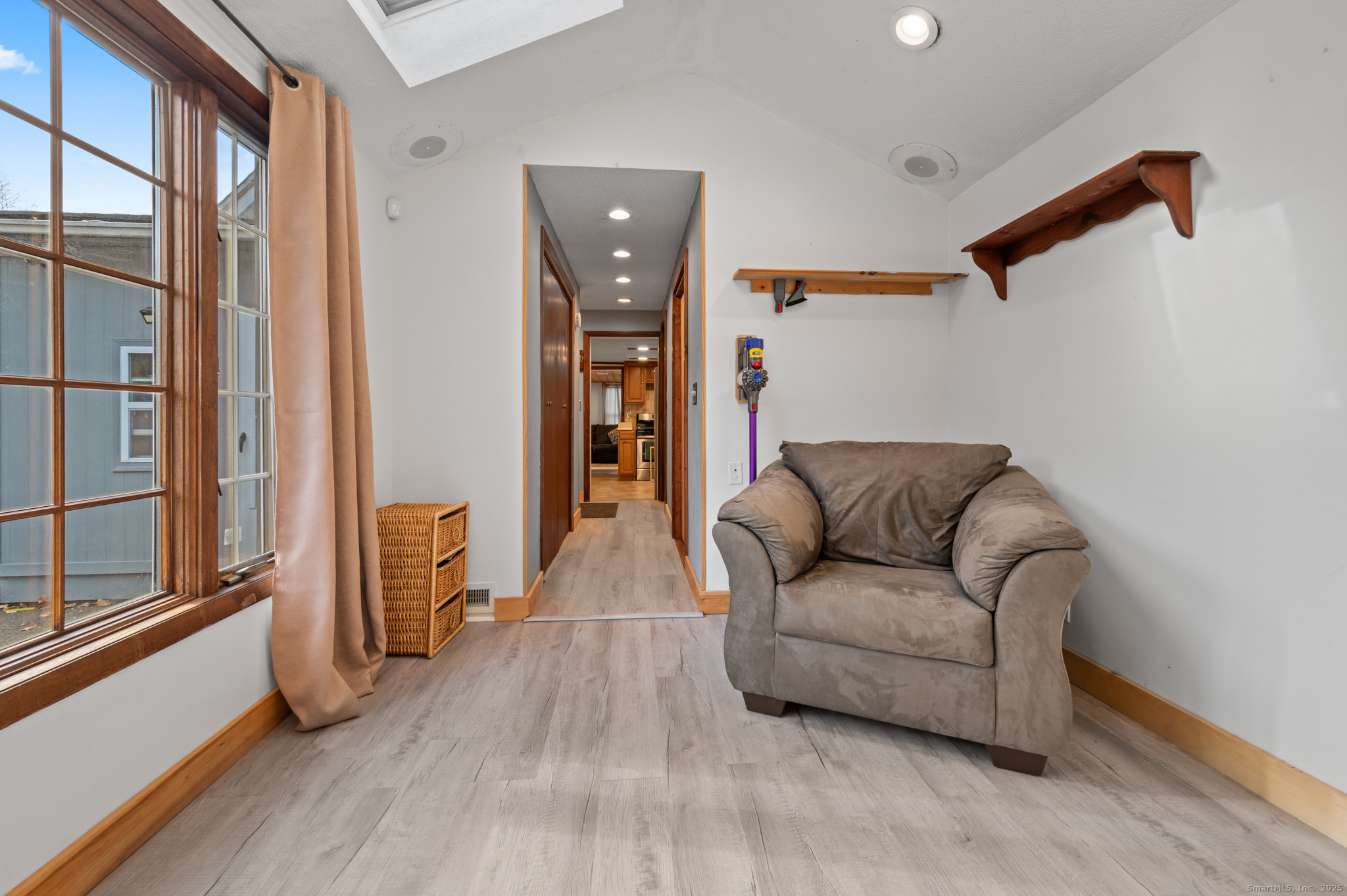 9 Cook Street Manchester, CT 06040 - Photo 15 of 37