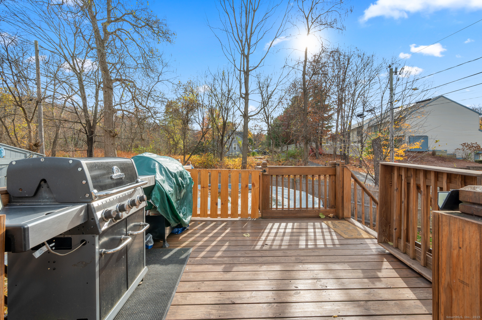 9 Cook Street Manchester, CT 06040 - Photo 26 of 37