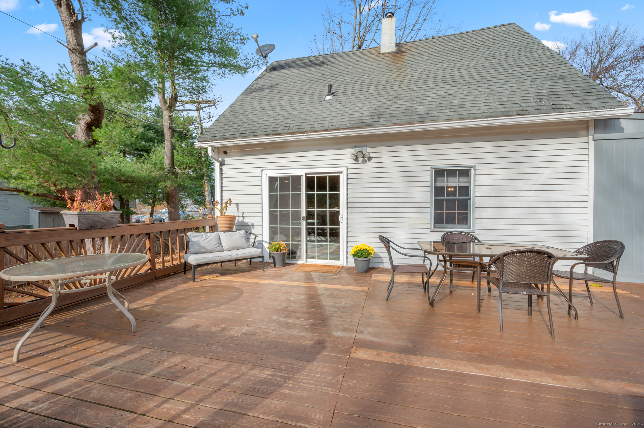 9 Cook Street Manchester, CT 06040 - Photo 27 of 37