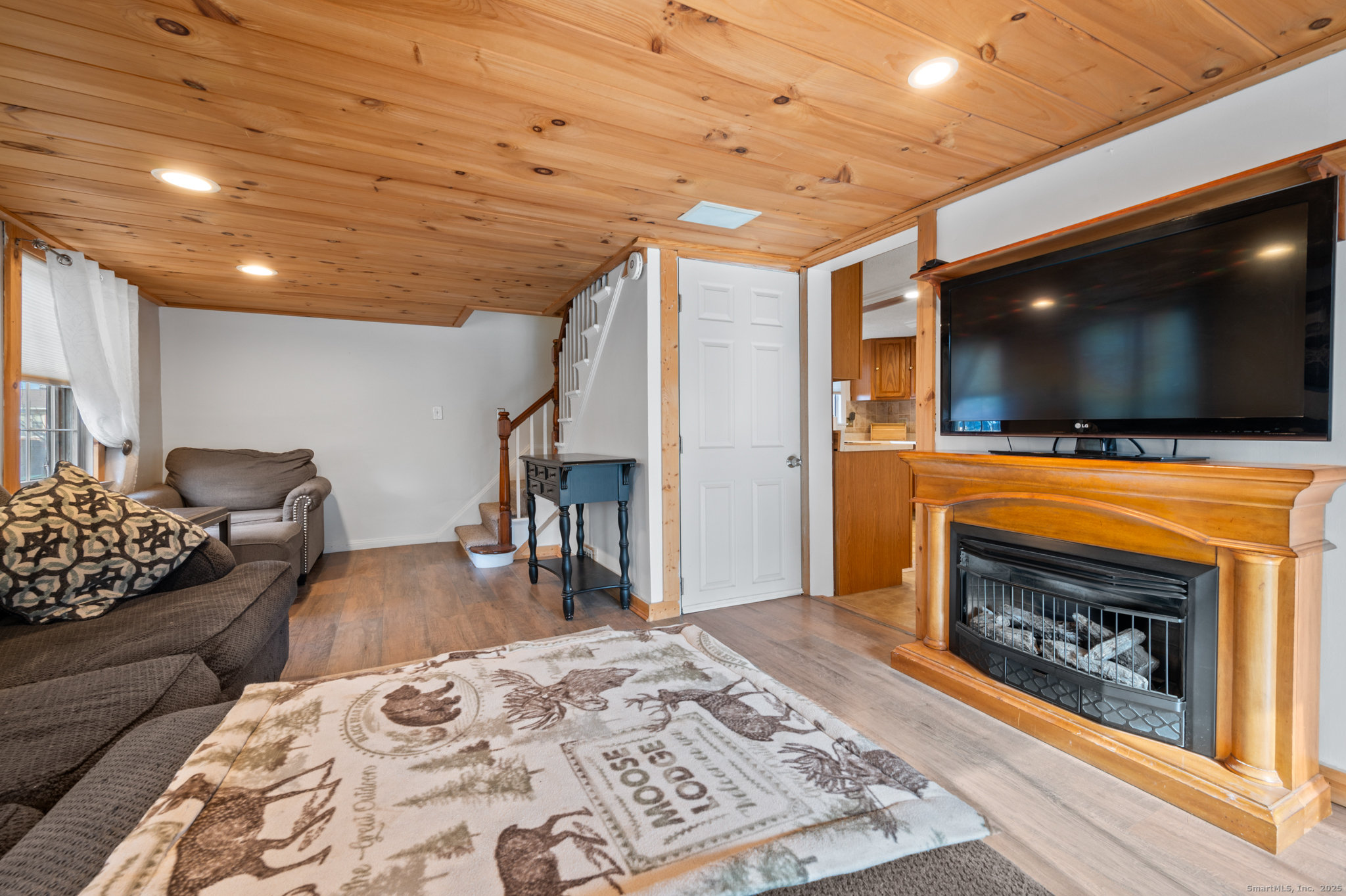 9 Cook Street Manchester, CT 06040 - Photo 9 of 37