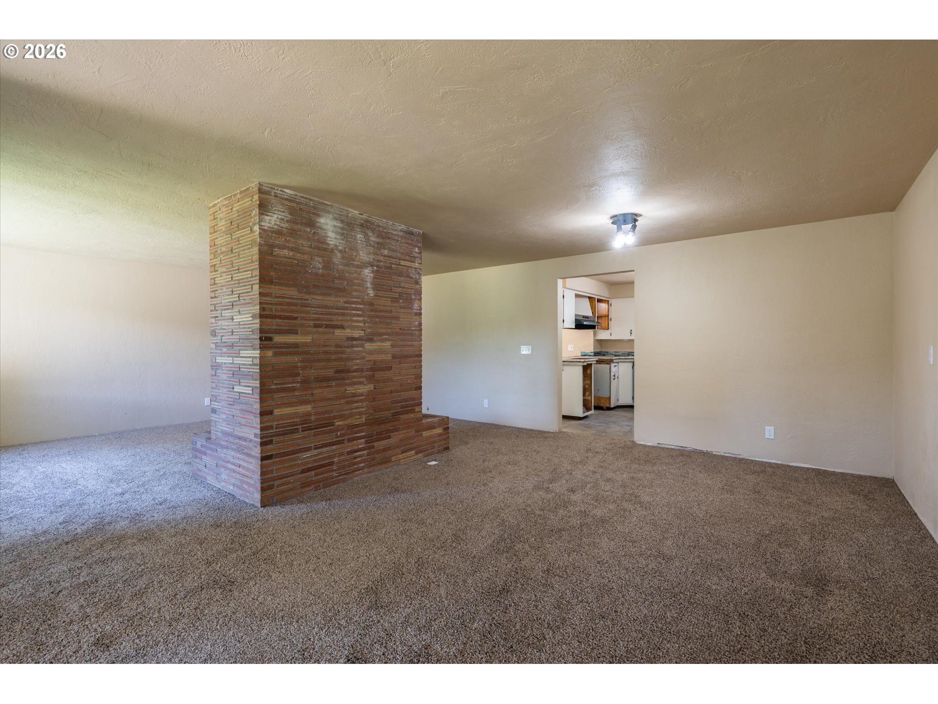 93845 Upper Loop Lane Coos Bay, OR 97420 - Photo 46 of 48 Living Room/Dining Room