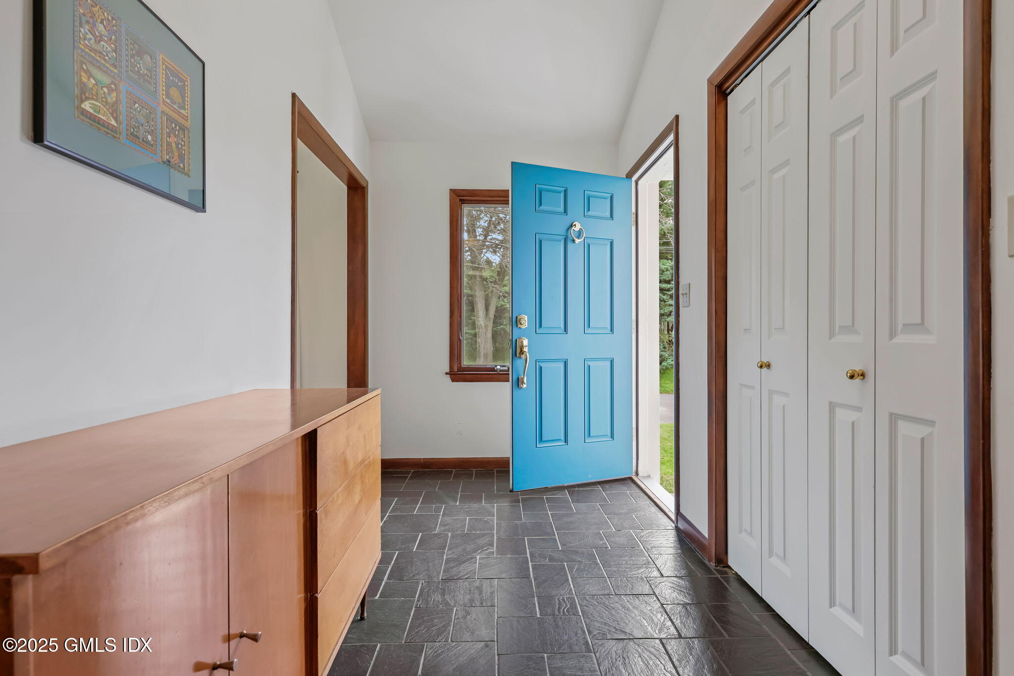 23 Silver Beech Road Riverside, CT 06878 - Photo 2 of 22 Formal Entry with Vaulted Ceilings