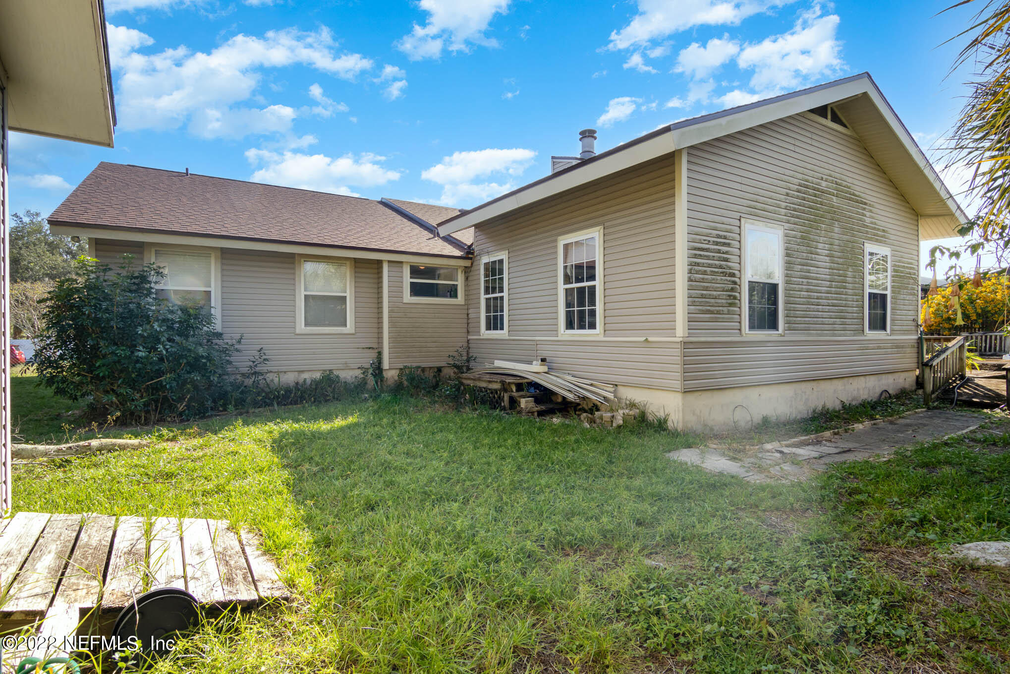 7047 Rivercrest Drive Jacksonville, FL 32226 - Photo 27 of 29 a view of a house with backyard