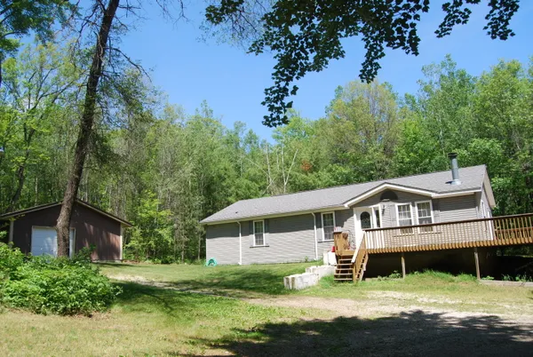 $225,000 | N11490 Nelson Road, Athelstane, WI 54177