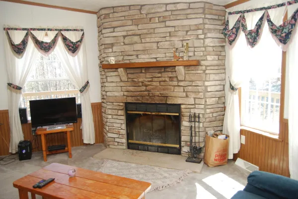 $225,000 | N11490 Nelson Road, Athelstane, WI 54177