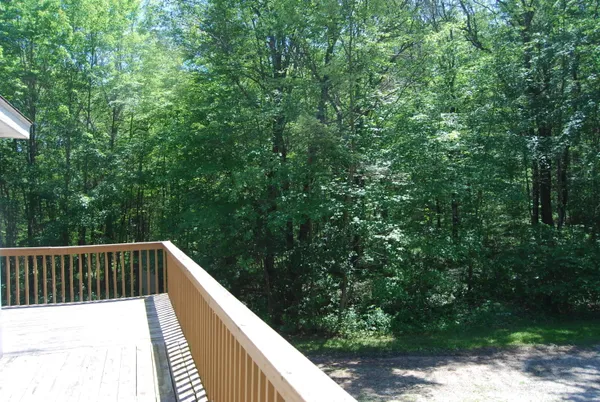 $225,000 | N11490 Nelson Road, Athelstane, WI 54177