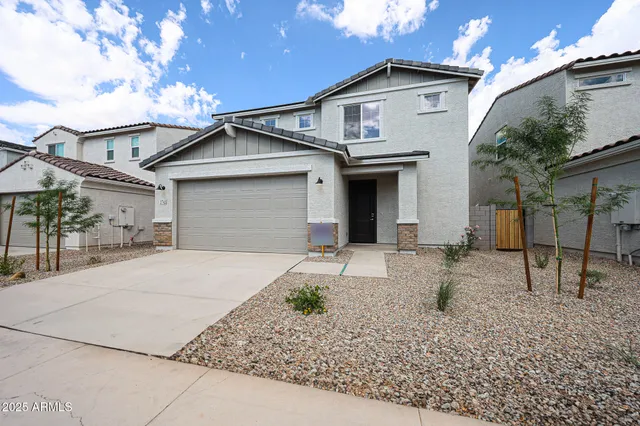 $394,990 | 2742 East Dutchmans Trail, Apache Junction, AZ 85119