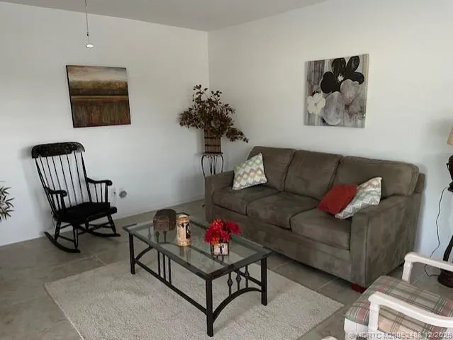 $2,500 | 2929 Southeast Ocean Boulevard, Unit 10810, Stuart, FL 34996