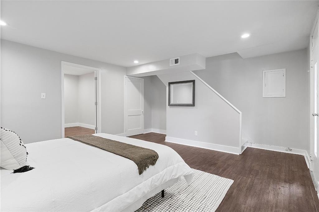 210 Friday Road Pittsburgh, PA 15209 - Photo 16 of 25 Gallery Image 16