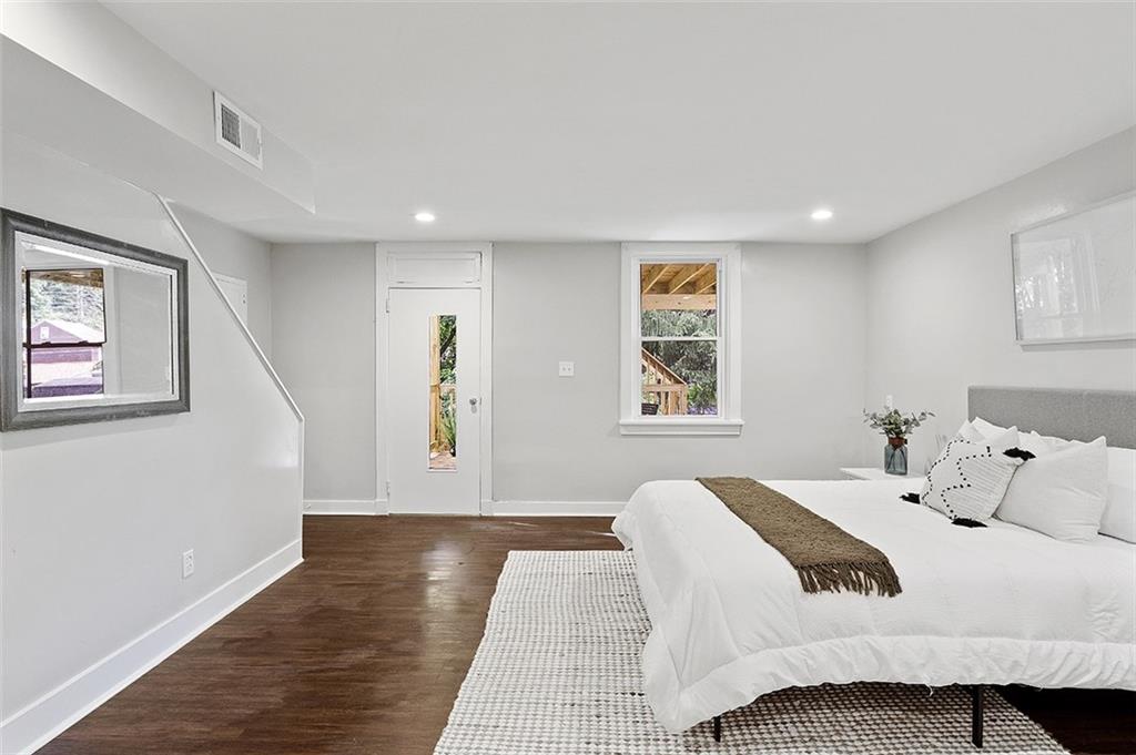 210 Friday Road Pittsburgh, PA 15209 - Photo 20 of 25 Gallery Image 20