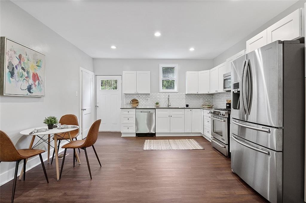210 Friday Road Pittsburgh, PA 15209 - Photo 6 of 25 Gallery Image 6