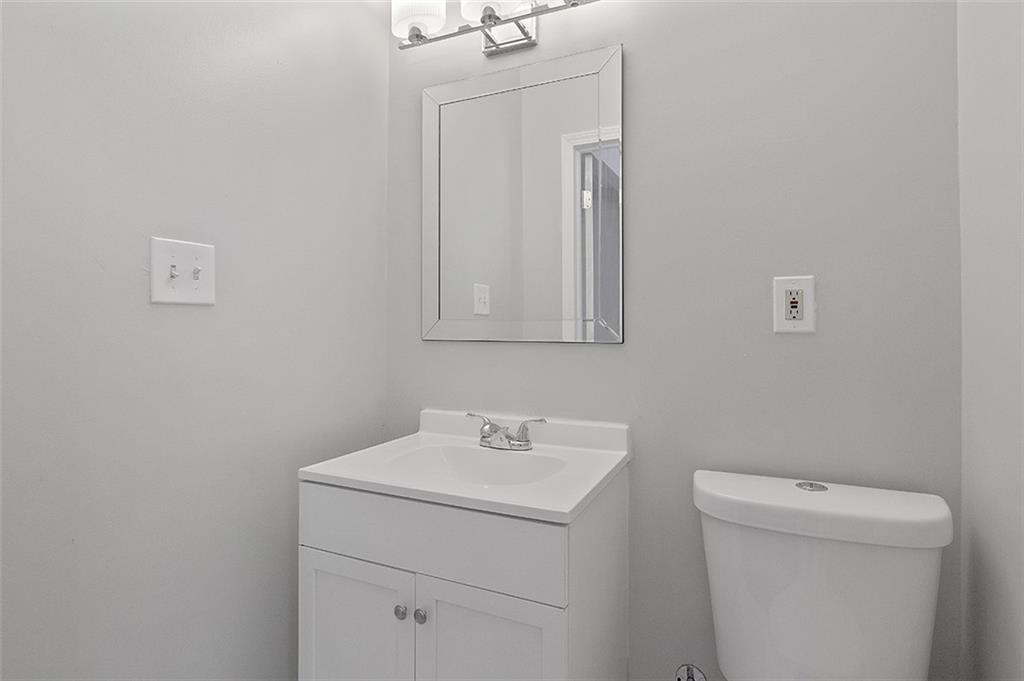 210 Friday Road Pittsburgh, PA 15209 - Photo 9 of 25 Gallery Image 9