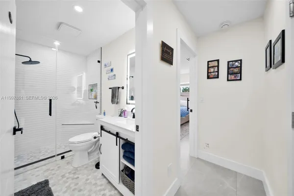 $690,000 | 1574 Ricardo Avenue, Fort Myers, FL 33901