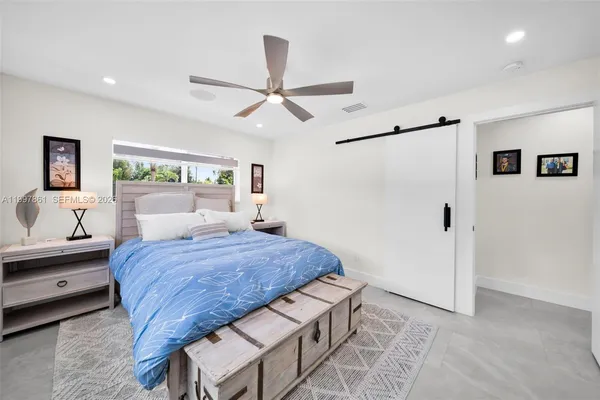 $690,000 | 1574 Ricardo Avenue, Fort Myers, FL 33901