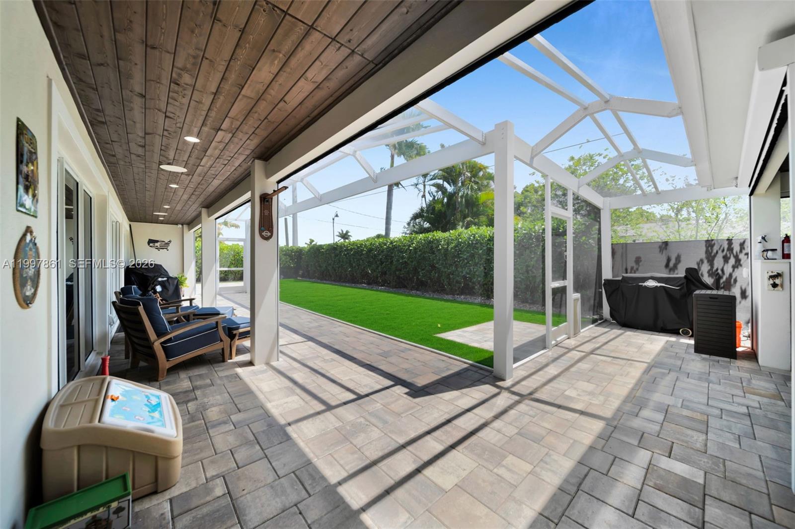 1574 Ricardo Avenue Fort Myers, FL 33901 - Photo 45 of 59 a building outdoor space with garden view