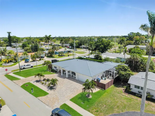 $690,000 | 1574 Ricardo Avenue, Fort Myers, FL 33901