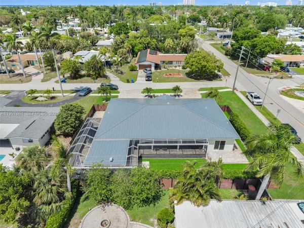 $690,000 | 1574 Ricardo Avenue, Fort Myers, FL 33901