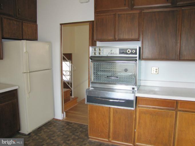 13113 Hathaway Drive Silver Spring, MD 20906 - Photo 5 of 22 Kitchen Different Angle