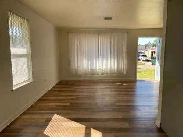 $1,900 | 6217 Leslie Street, Metairie, LA 70003