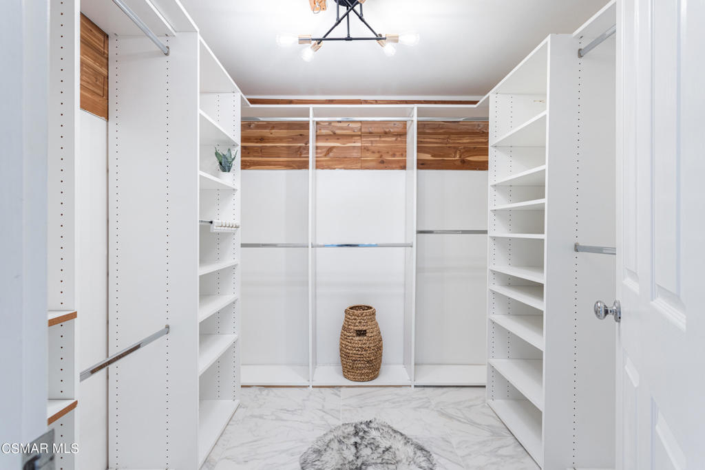 1231 Lost Point Lane Oxnard, CA 93030 - Photo 16 of 29