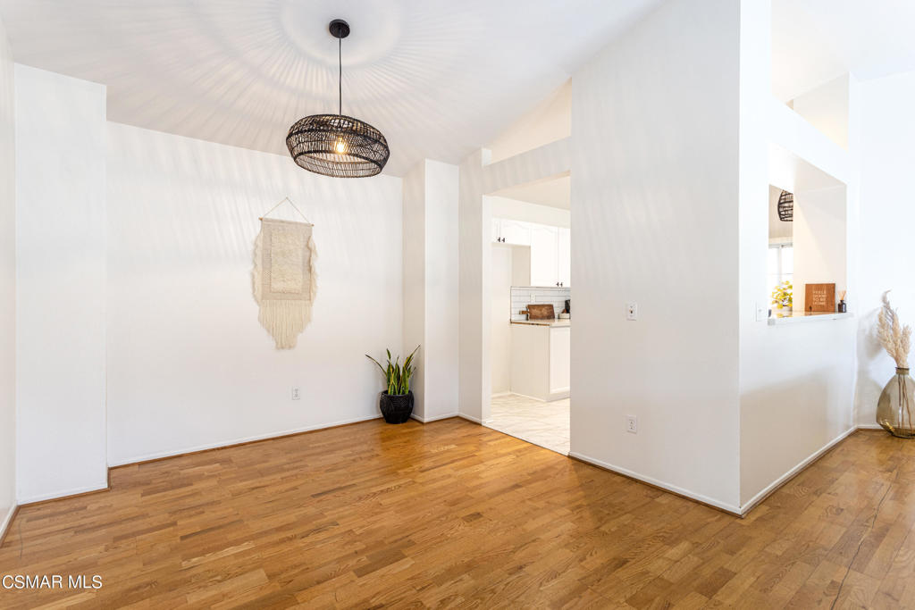 1231 Lost Point Lane Oxnard, CA 93030 - Photo 5 of 29