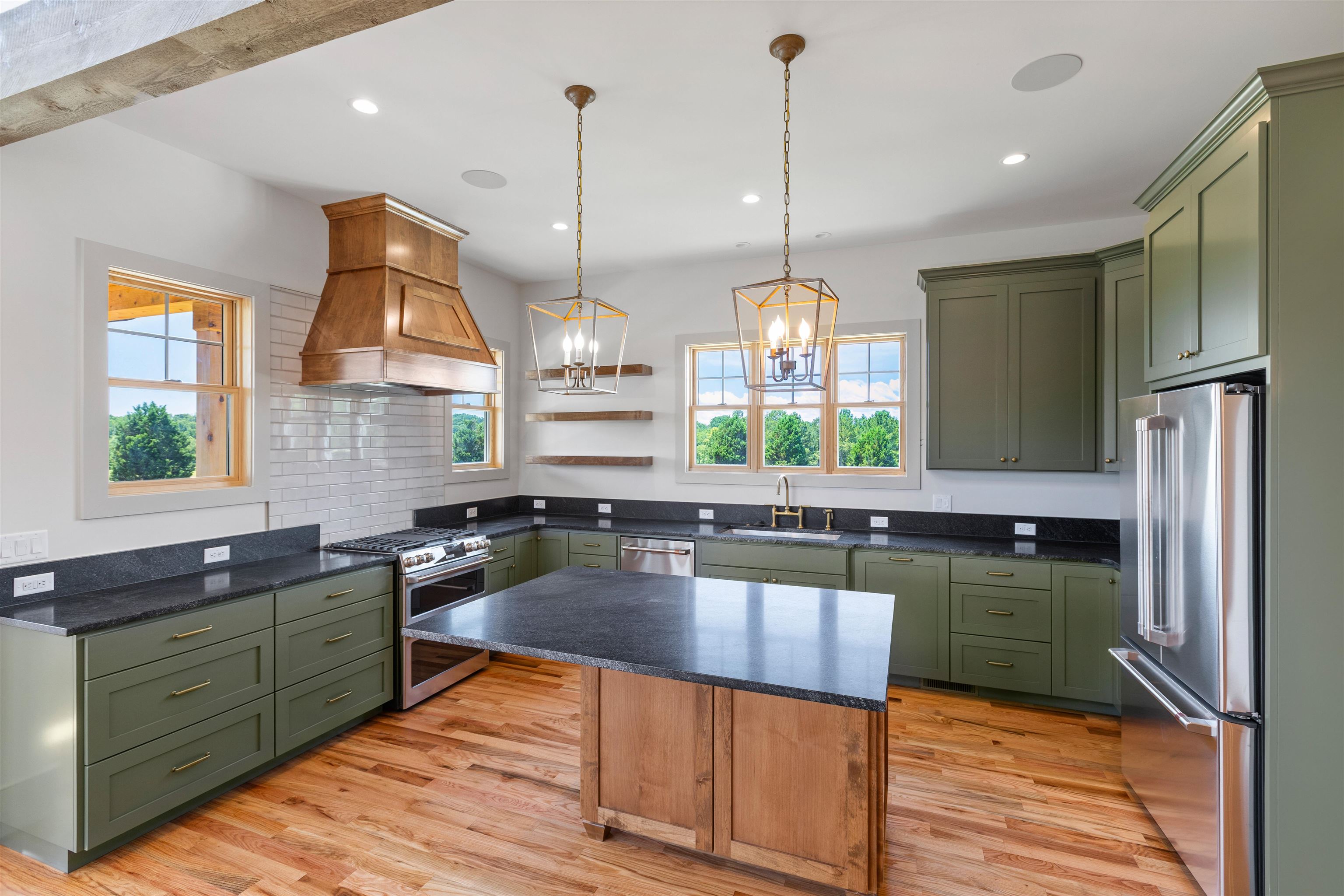 621 Bascule Ridge Lane Campobello, SC 29322 - Photo 12 of 35 Gallery Image 12