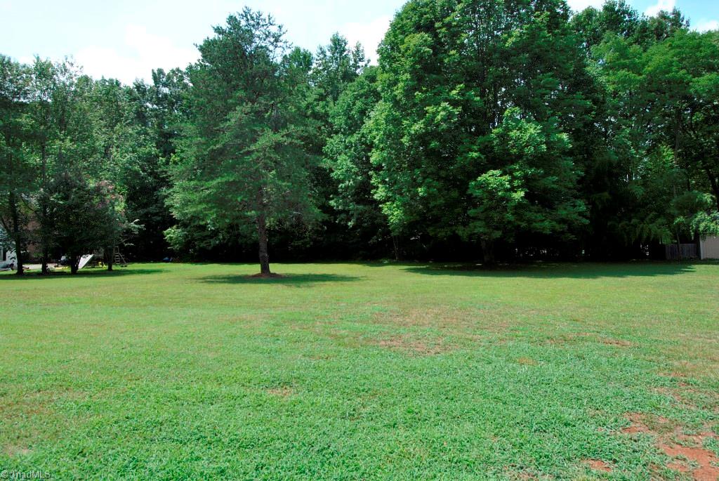3603 Hunting Ridge Drive High Point, NC 27265 - Photo 18 of 21 Gallery Image 18