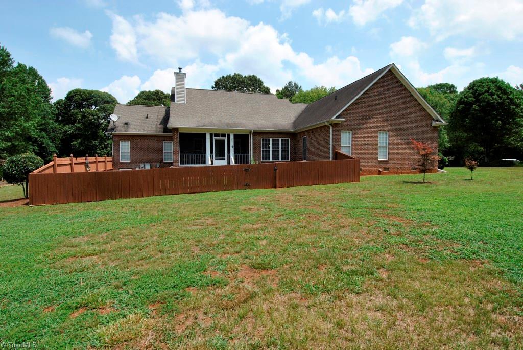 3603 Hunting Ridge Drive High Point, NC 27265 - Photo 19 of 21 Gallery Image 19