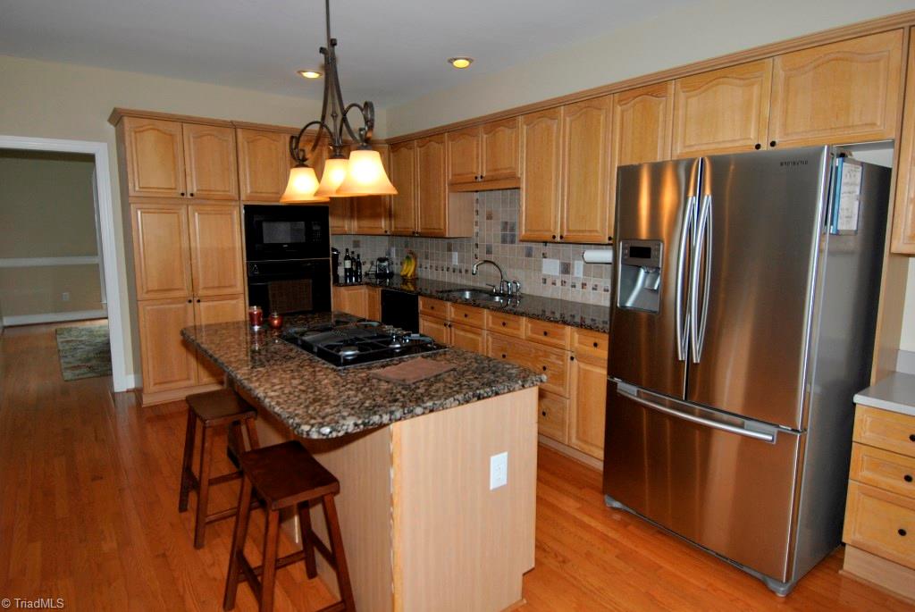 3603 Hunting Ridge Drive High Point, NC 27265 - Photo 5 of 21 Gallery Image 5