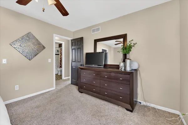 $254,000 | 8915 Deering Street, Livonia, MI 48150