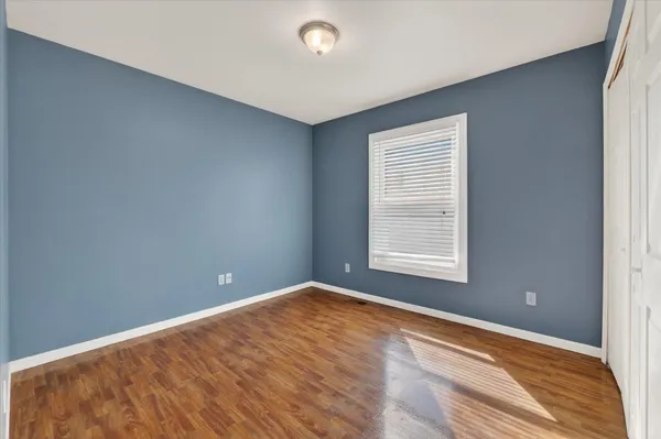 $254,000 | 8915 Deering Street, Livonia, MI 48150