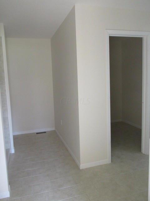 17761 Scott Road Mount Vernon, OH 43050 - Photo 5 of 15