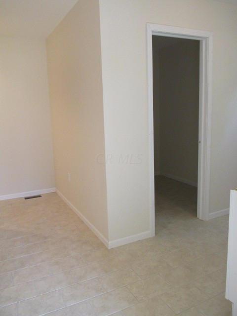 17761 Scott Road Mount Vernon, OH 43050 - Photo 8 of 15