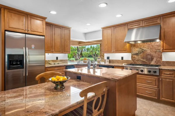 $3,900 | 75951 Kimberly Lane, Palm Desert, CA 92211