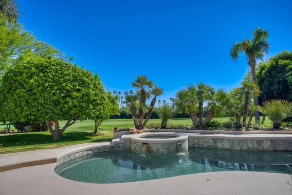 $3,900 | 75951 Kimberly Lane, Palm Desert, CA 92211