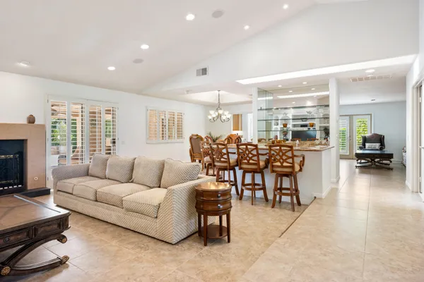 $3,900 | 75951 Kimberly Lane, Palm Desert, CA 92211