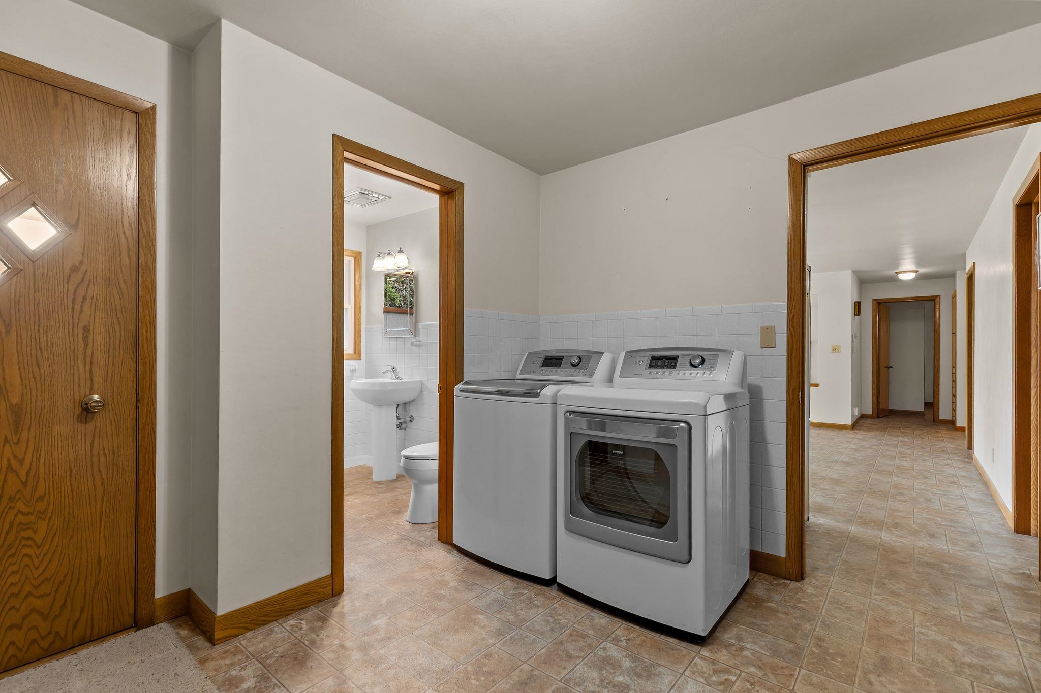 1229 East Pershing Street Appleton, WI 54911 - Photo 51 of 78 Gallery Image 51
