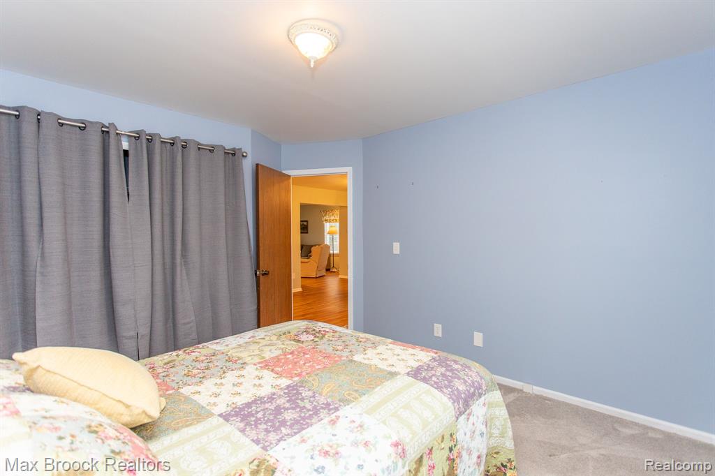 1501 Meadowside Drive Rochester Hills, MI 48307 - Photo 34 of 43