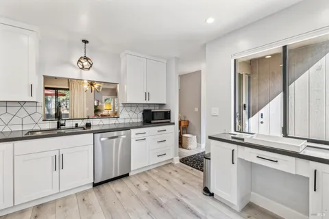 $725,000 | 106 Indian Way, Novato, CA 94949