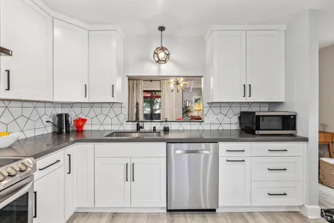 $725,000 | 106 Indian Way, Novato, CA 94949