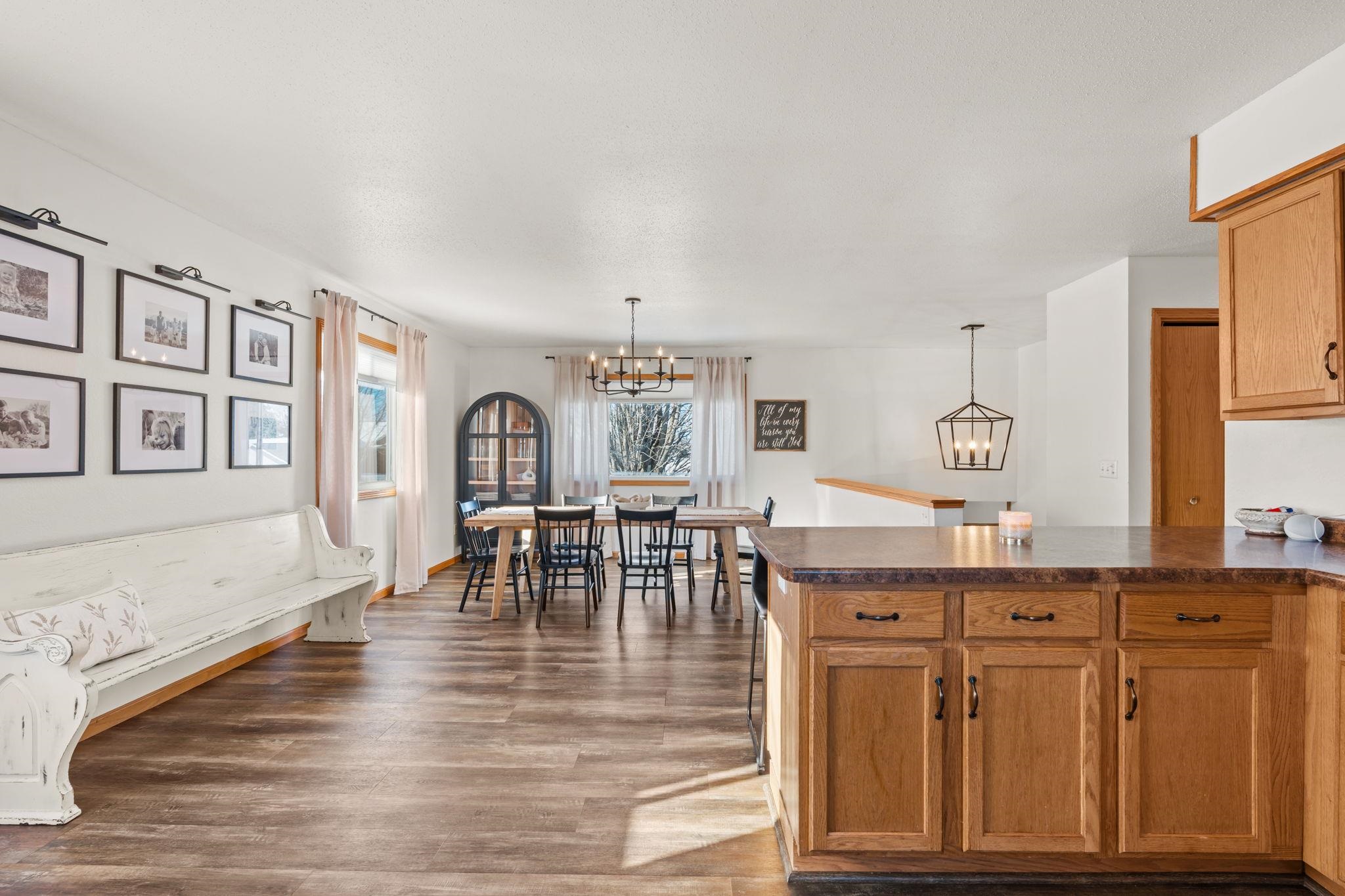 531 Midway Drive Reedsburg, WI 53959 - Photo 13 of 58