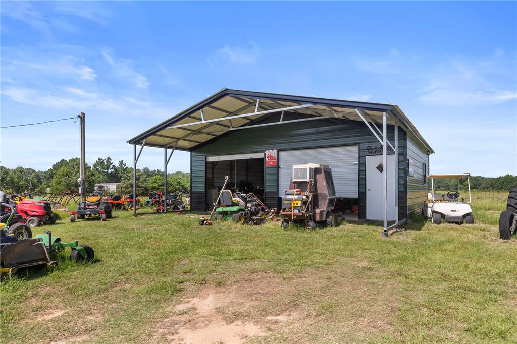2461 County Road Blossom, TX 75416 - Photo 23 of 27