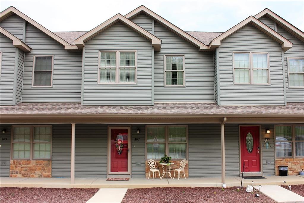 307 Wineberry Ridge Court Irwin, PA 15642 - Photo 1 of 18 Welcome to 307 Wineberry Ridge Court!